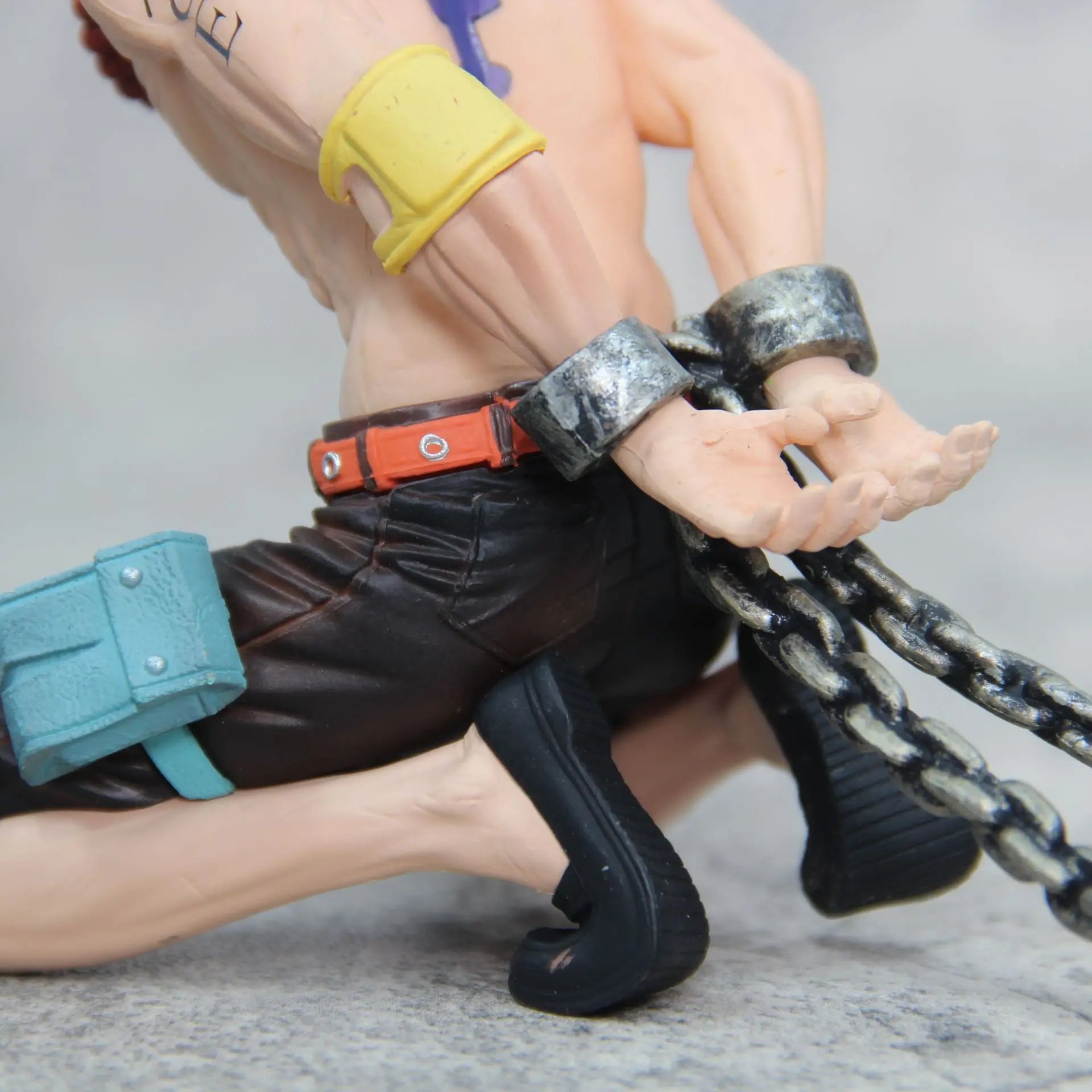 13cm One Piece Anime Figures Portgas D Ace Execution Figurine Pvc Statue Action Figure Collect Model Doll Decoretion Toys Gift 13cm One Piece Anime Figures Portgas D Ace Execution Figurine Pvc Statue Action Figure Collect Model Doll Decoretion Toys Gift